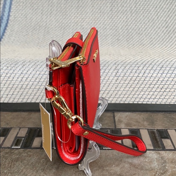 MICHAEL KORS LG DOUBLE ZIP WRISTLET FLAME - Picture 3 of 16